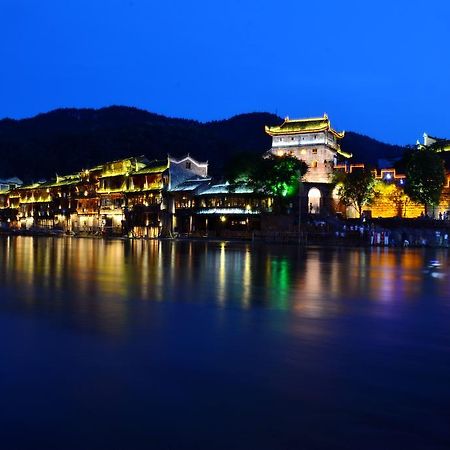 Fenghuang Slowly Time Inn 외부 사진