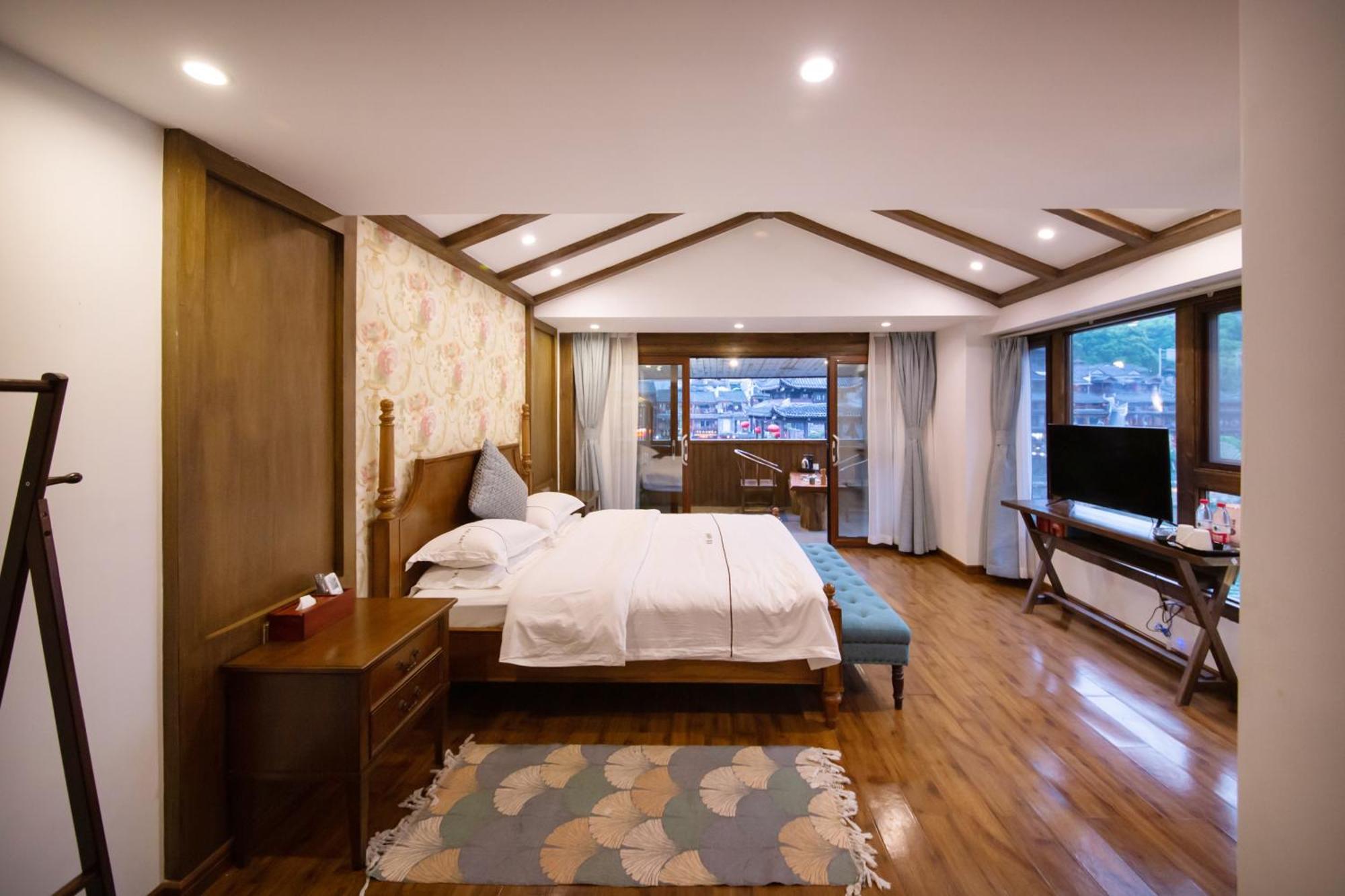 Fenghuang Slowly Time Inn 외부 사진