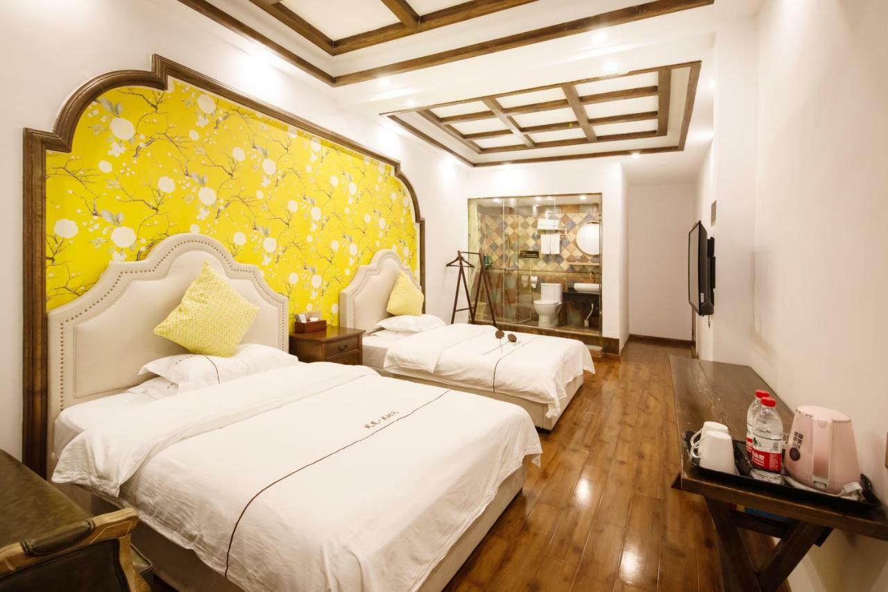 Fenghuang Slowly Time Inn 외부 사진
