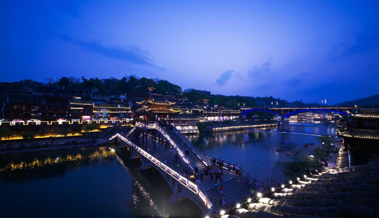 Fenghuang Slowly Time Inn 외부 사진