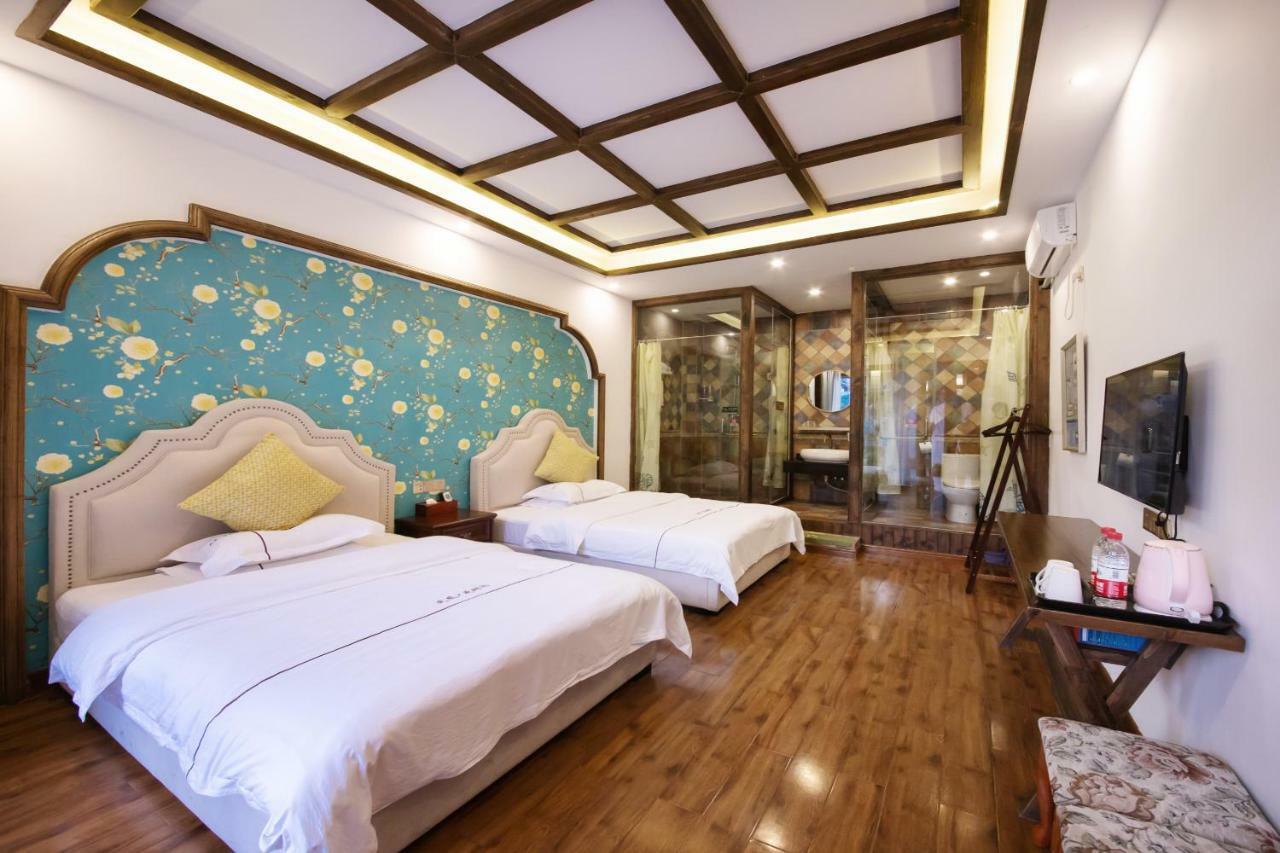 Fenghuang Slowly Time Inn 외부 사진