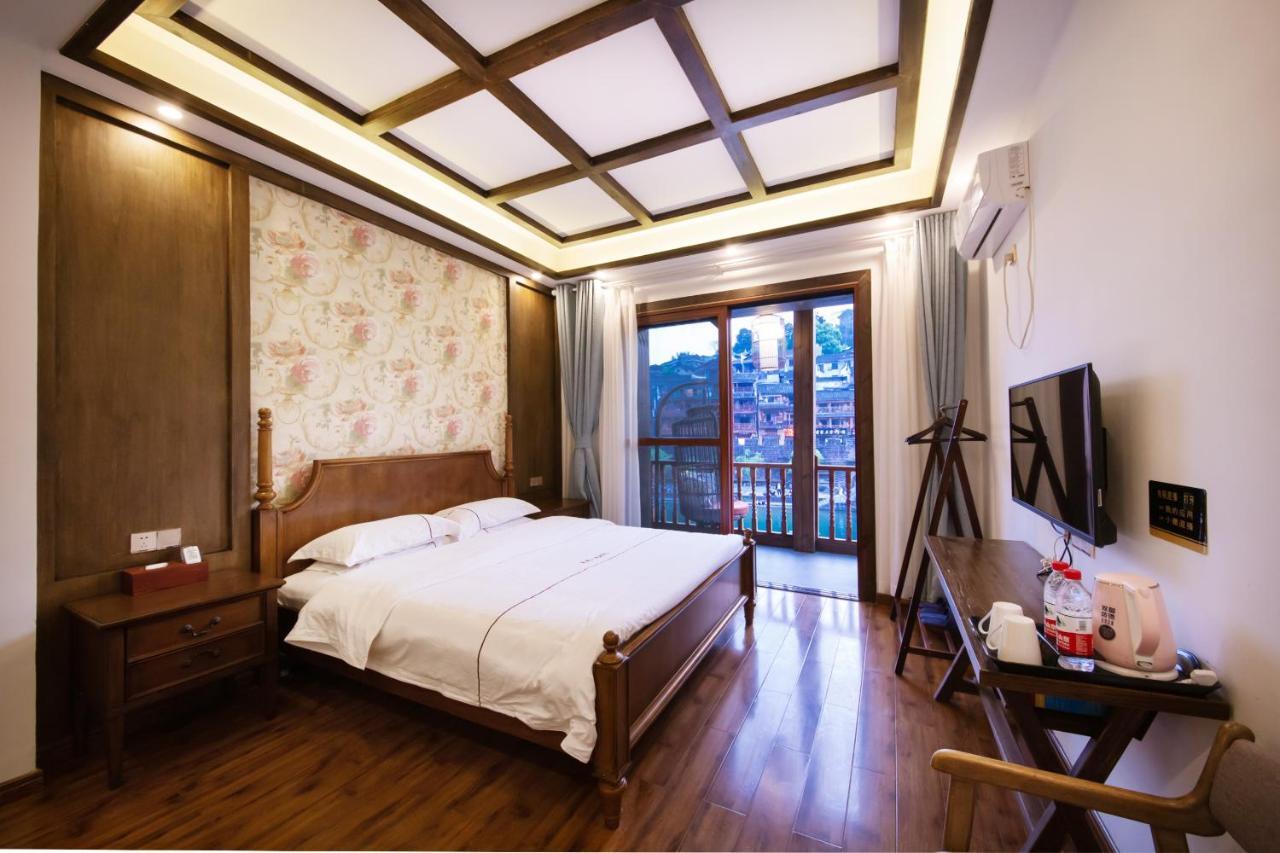 Fenghuang Slowly Time Inn 외부 사진